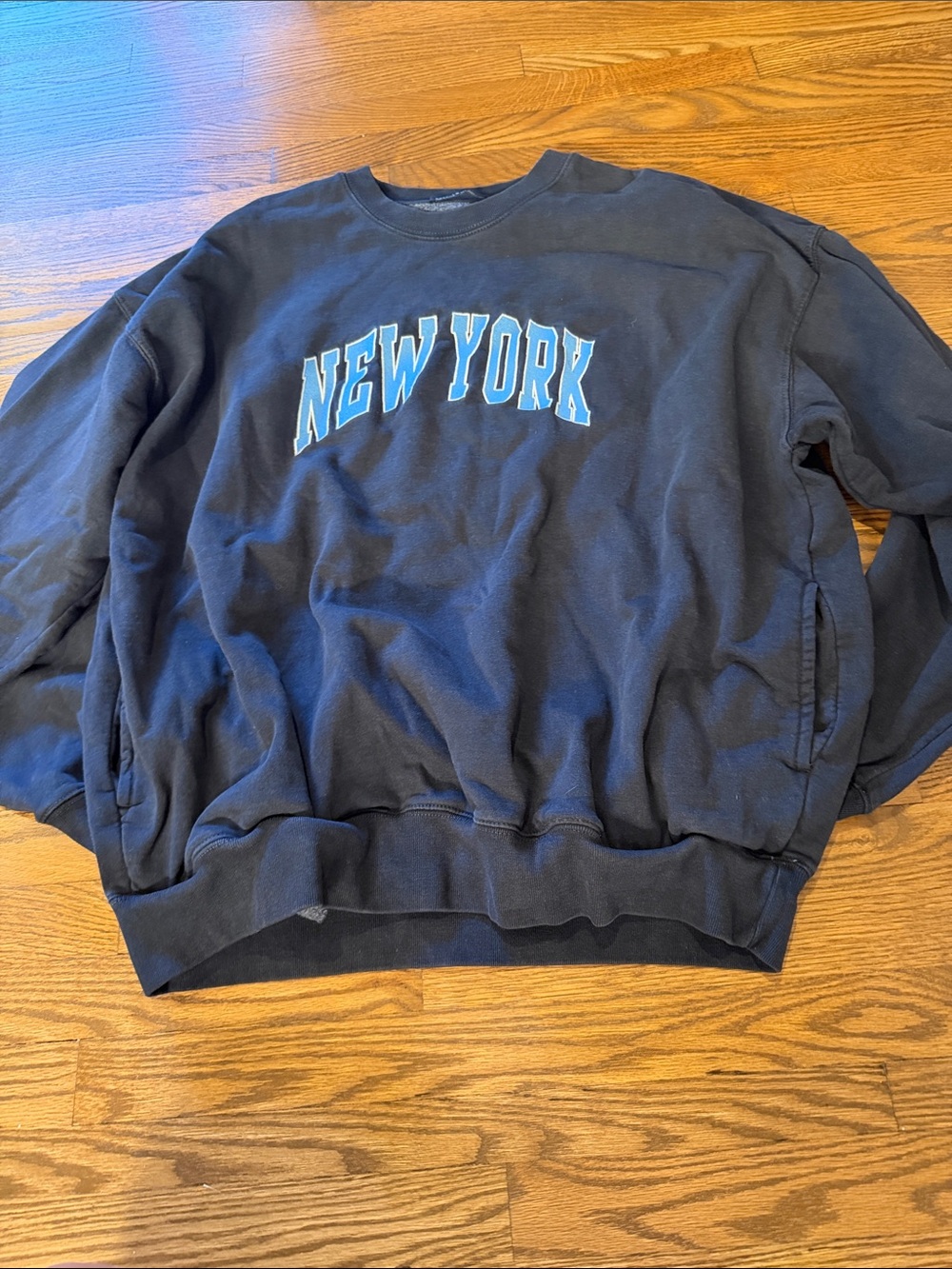 Brandy Melville New York Crewneck One Size